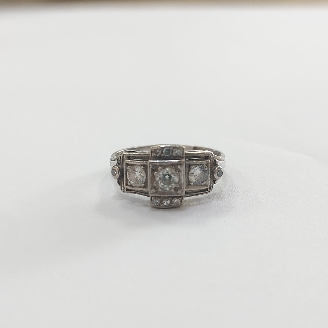 ANILLITO ORO BLANCO 14 K 4.2 GRMS (SEMINUEVO)