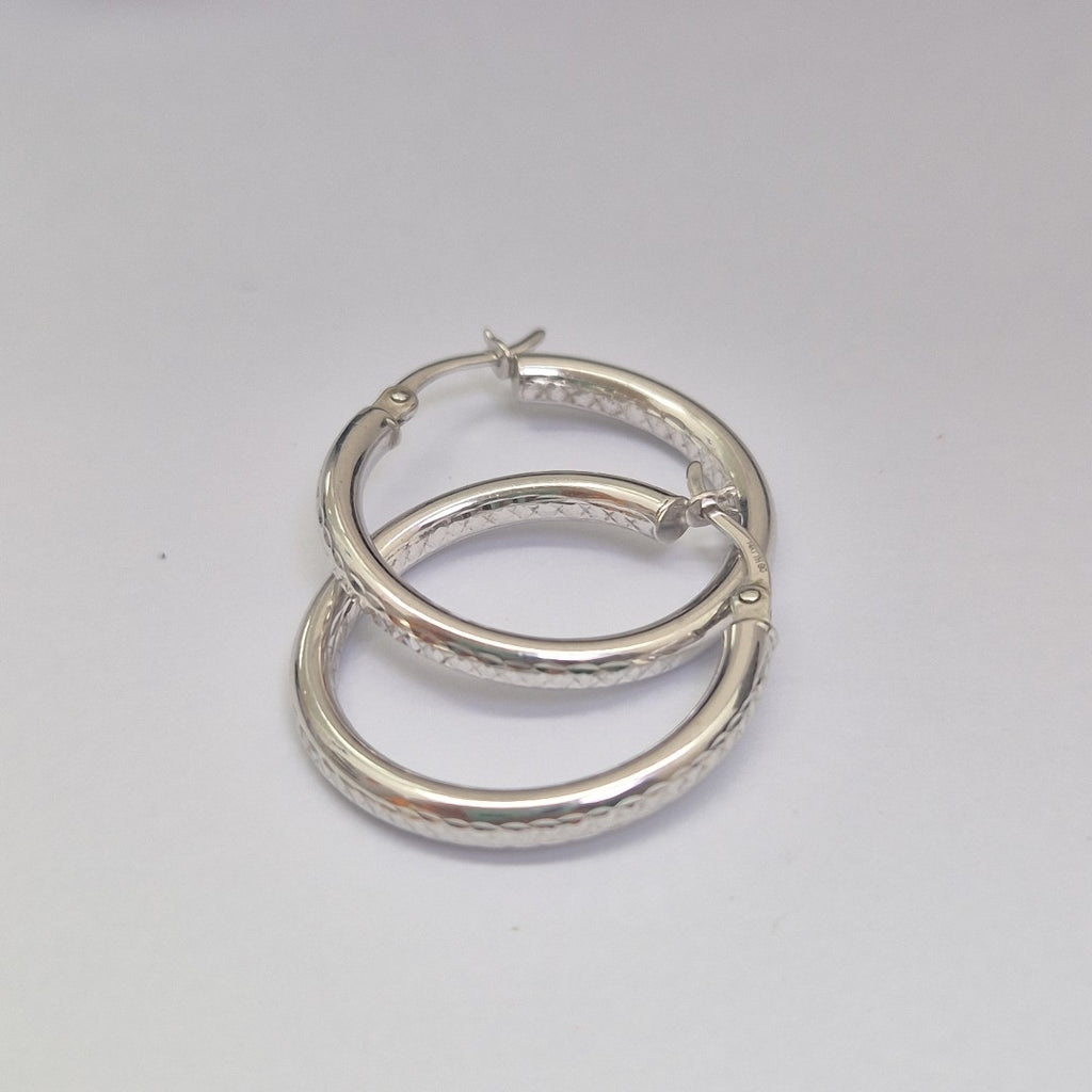 ARRACADAS PAR ORO, ORO BLANCO 14 K 2.1 GRMS (SEMINUEVO)
