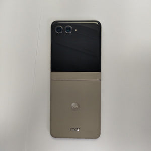 CELULAR MOTOROLA RAZR 50 5G XT2453-1 512 GB 12 GB RAM (SEMINUEVO)