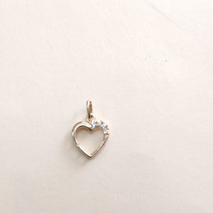 DIJE CORAZON CON CIRCONIAS 14K 1.4 GR (NUEVO)