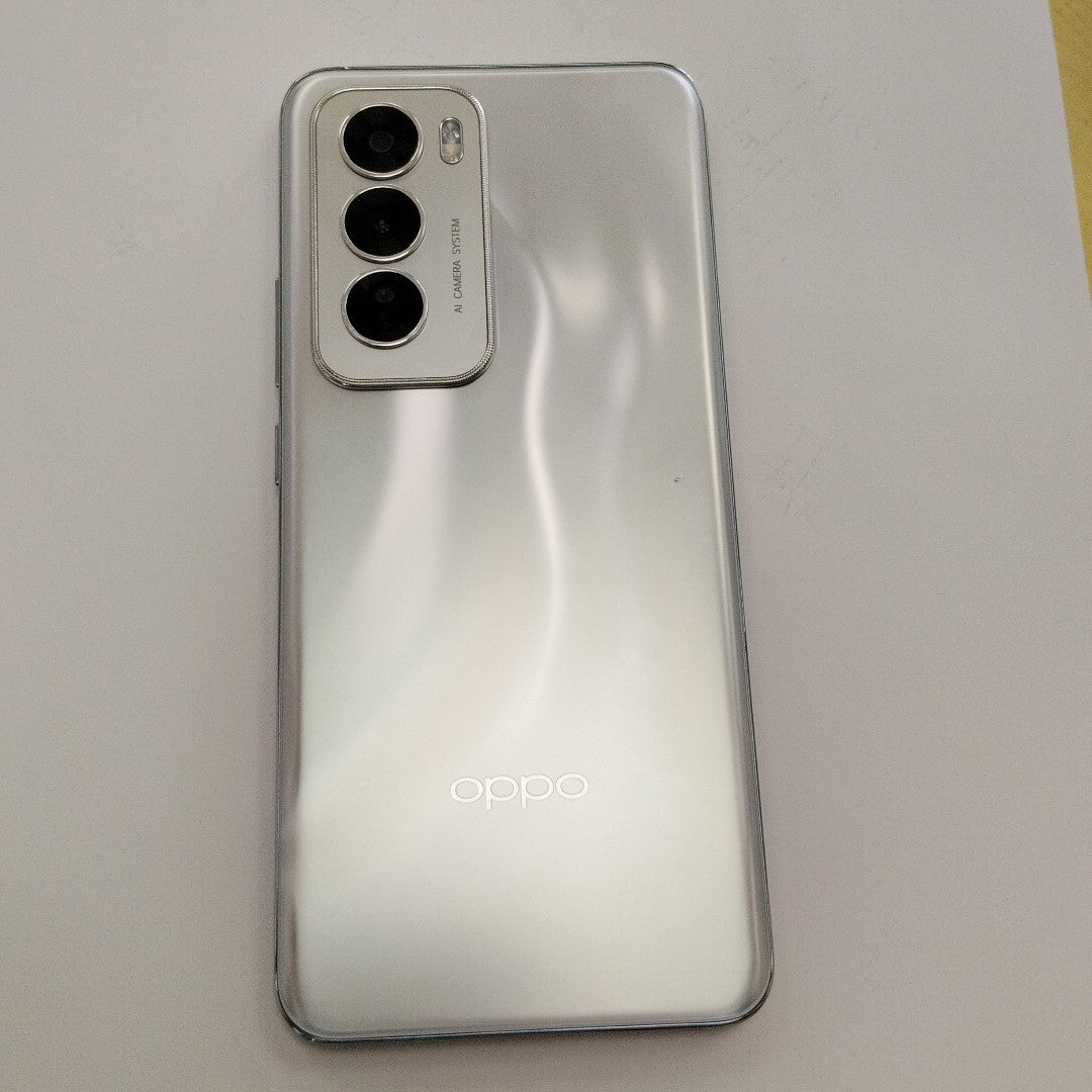 CELULAR OPPO RENO12 5G CPH2625 (2024) 512 GB 12 GB RAM (SEMINUEVO)