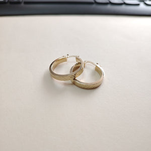 ARETES TEJIDO ARRACADAS FACETADAS 14K 2.9 GR (NUEVO)