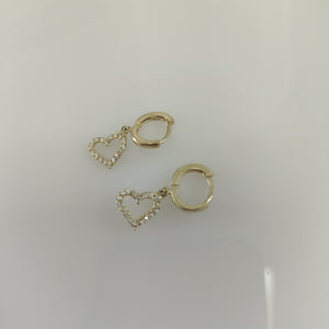 ARETES FIG CORAZON C CIRCONIAS 10K 1.9 GR (NUEVO)