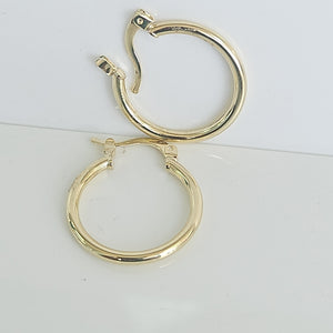 ARETES TEJIDO ARRACADAS LISAS 14K 1.2 GR (NUEVO)