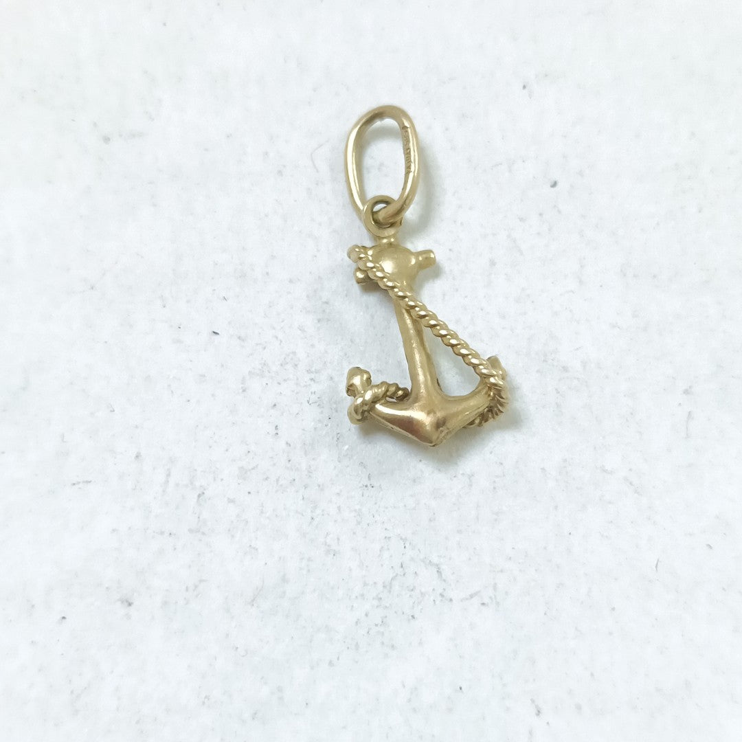 DIJE ORO 14 K 0.7 GRMS (SEMINUEVO)