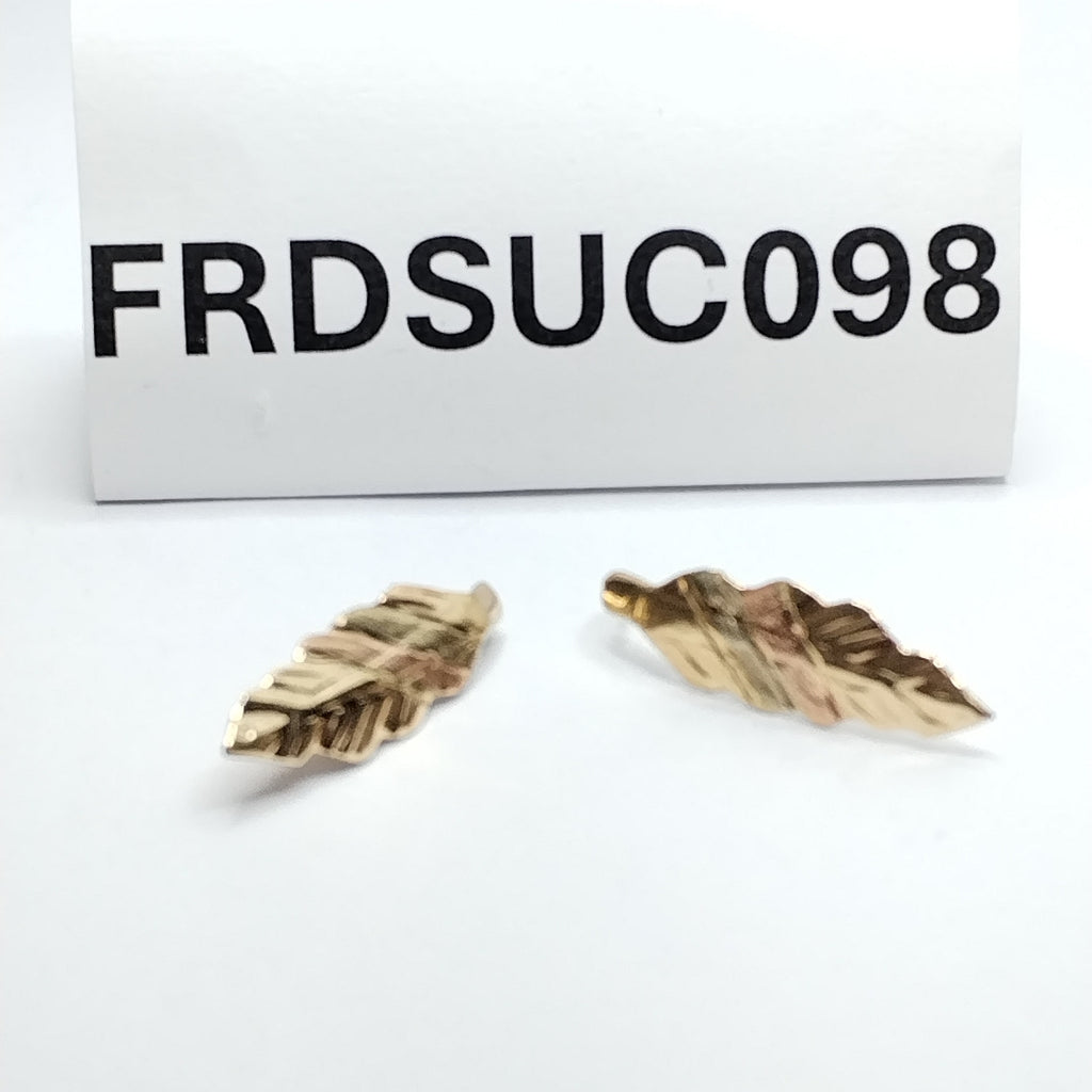 ARETES PAR ORO, ORO COMBINADO 14 K 1.4 GRMS (SEMINUEVO)