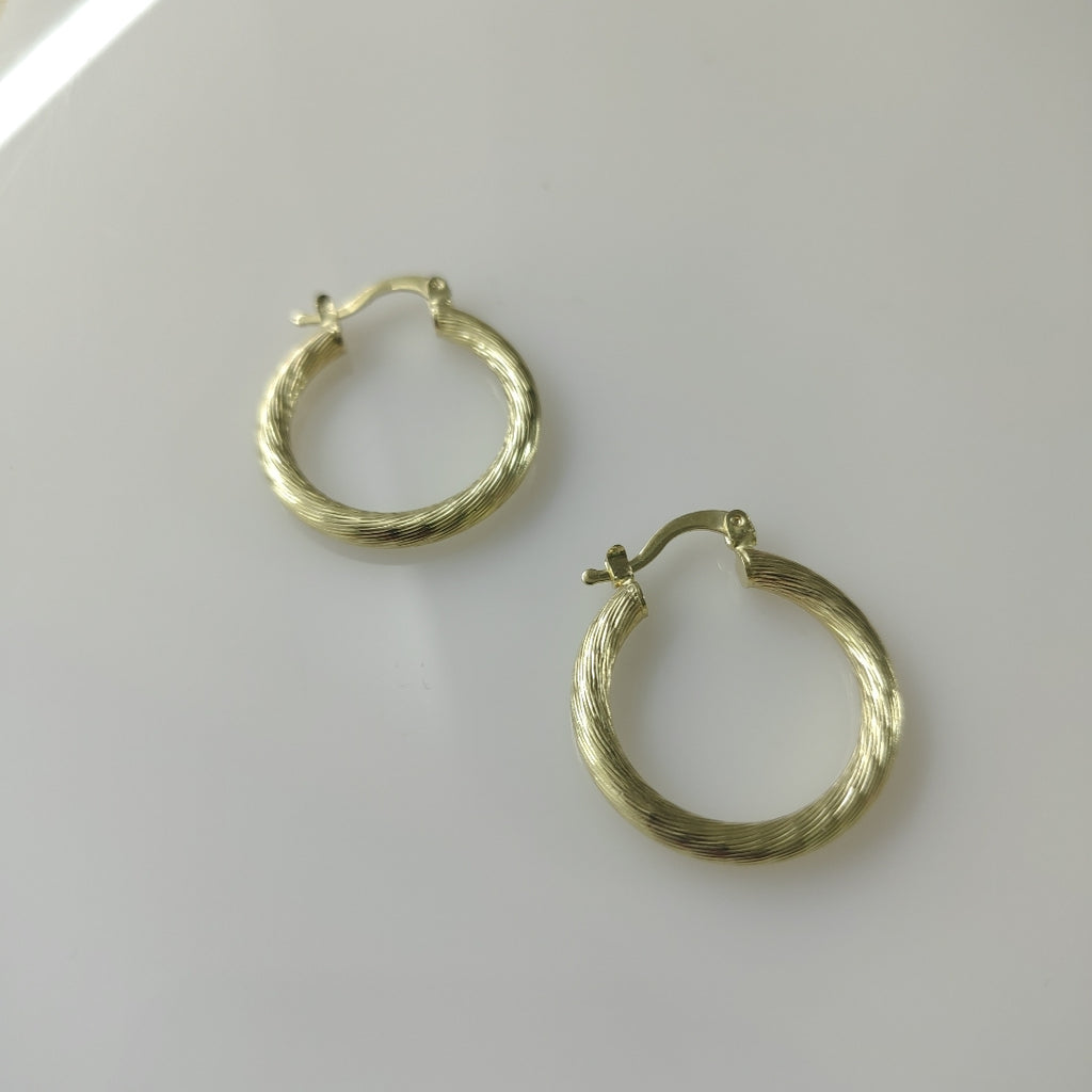 ARETES TEJIDO ARRACADAS ASTRIADAS 14K 2.9 GR (NUEVO)