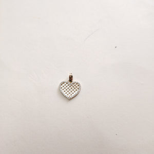 DIJE TEJIDO CORAZON CON CERCO DE CIRCONIAS 14K 1.2 GR (NUEVO)