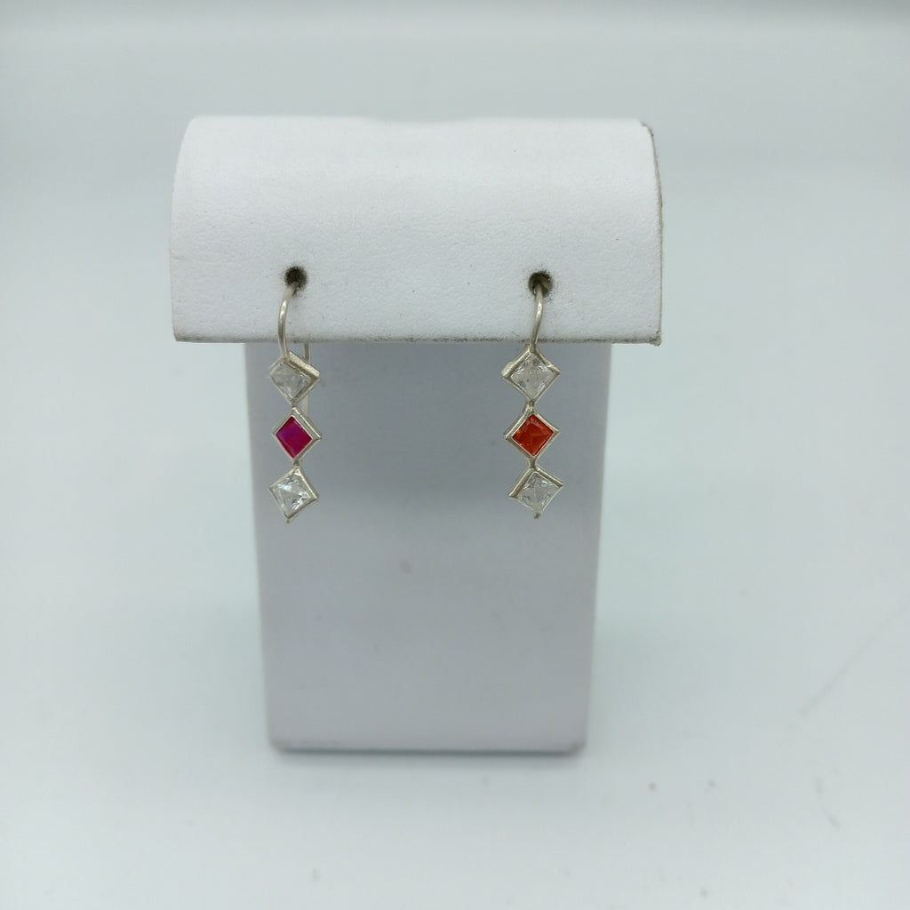 ARETES PAR PLATA 1,40 GRMS (SEMINUEVO)