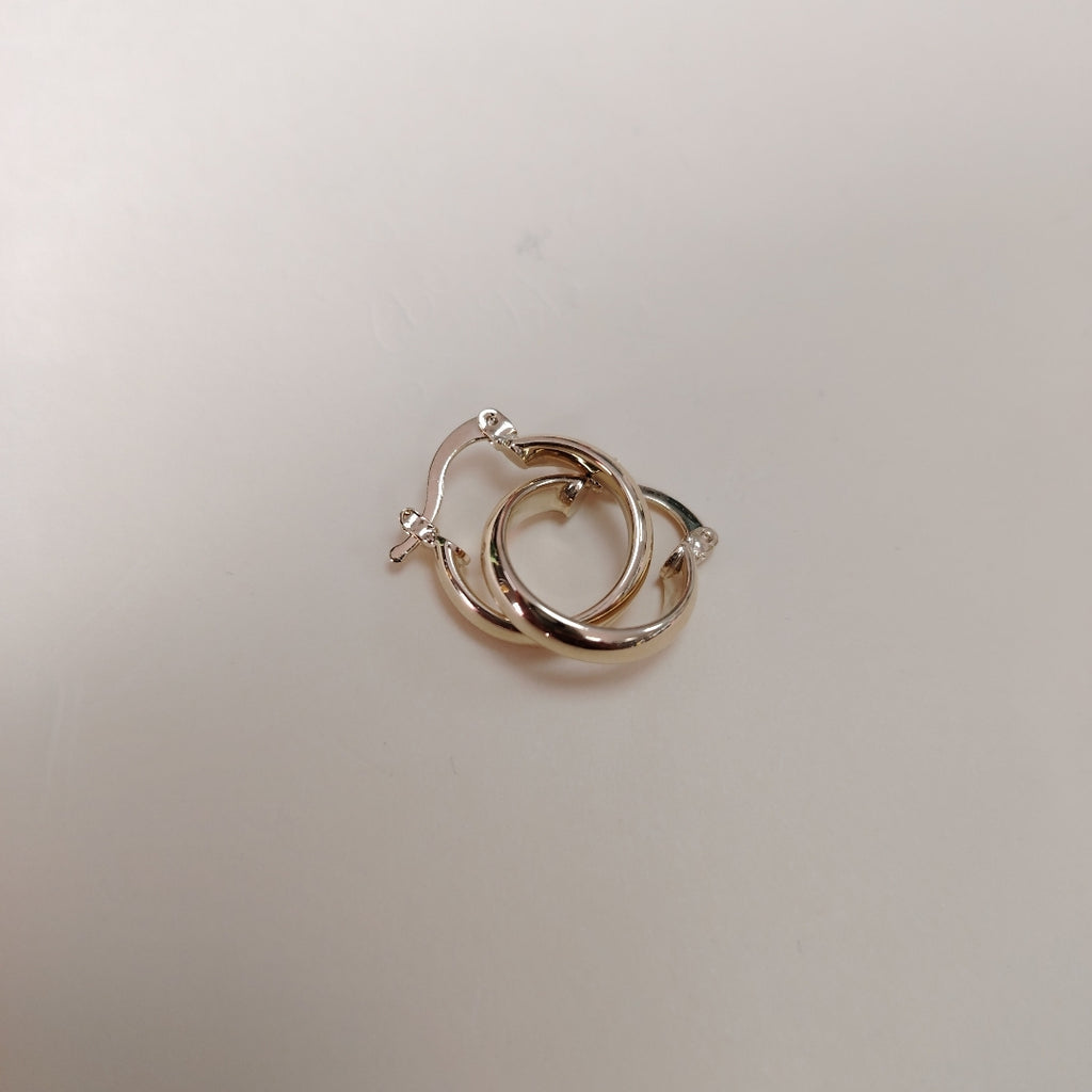 ARETES ARRACADA LISA 14K 1.8 GR (NUEVO)