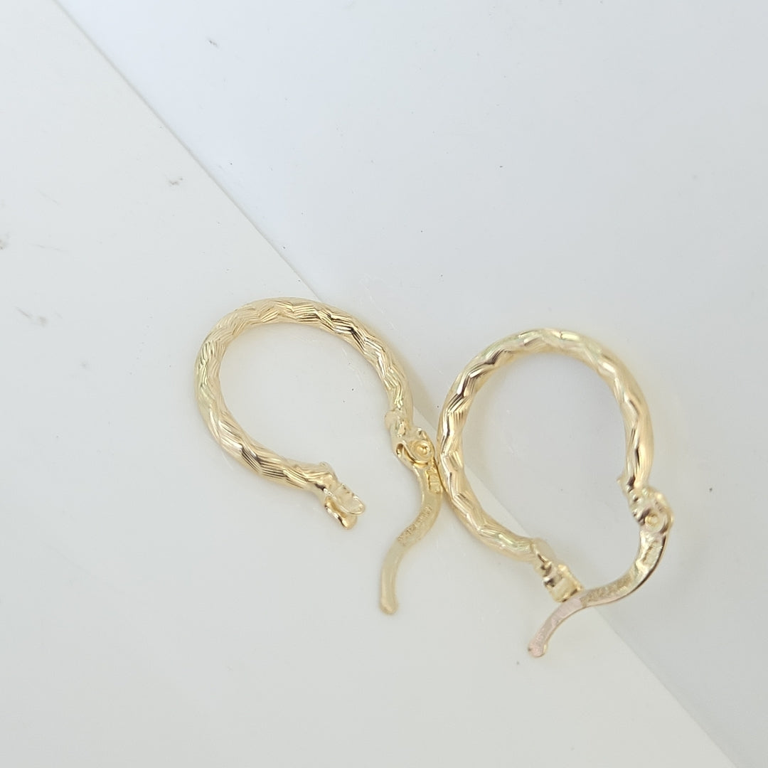 ARETES ARRACADAS TRENZADAS 14K 18 1.6 GR (NUEVO)