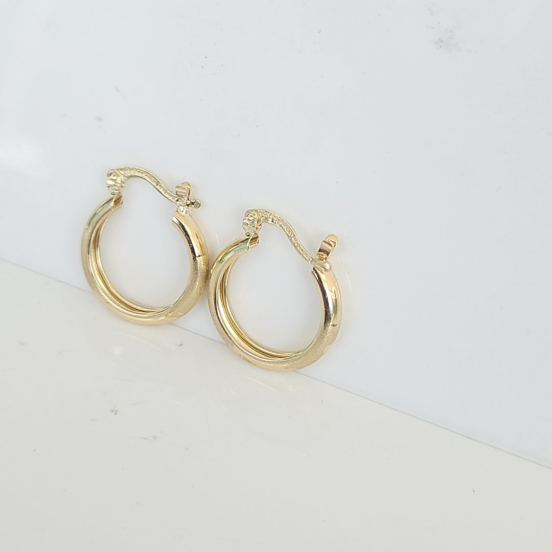 ARETES TEJIDO ARRACADA SATINADA 14K 2.5 GR (NUEVO)