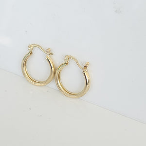 ARETES TEJIDO ARRACADA SATINADA 14K 2.5 GR (NUEVO)