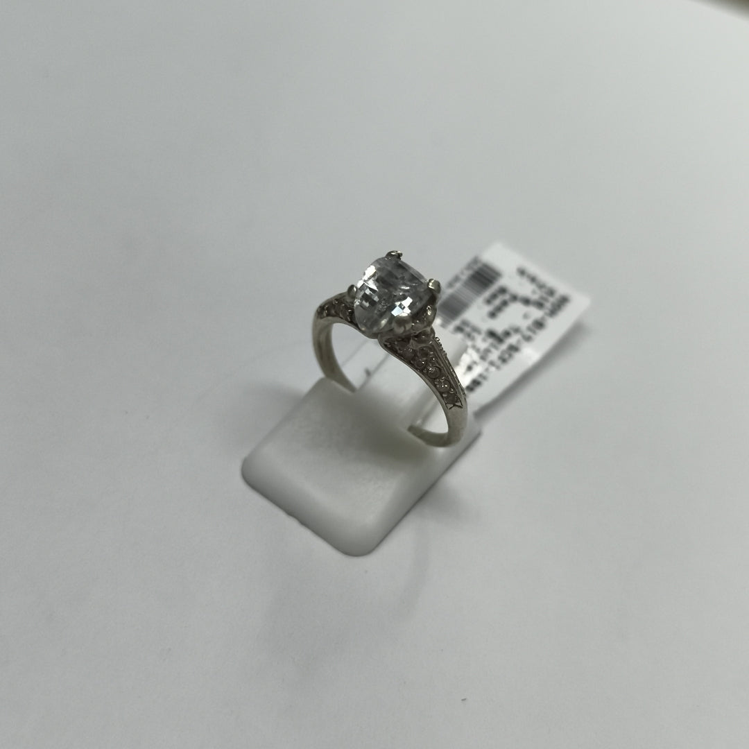 ANILLITO PLATA 2.6 GRMS (SEMINUEVO)