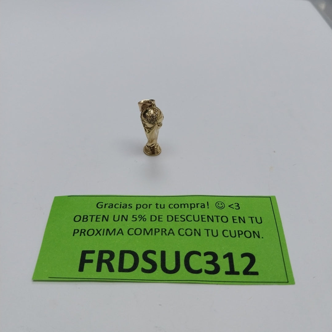 DIJE FIG COPA MUNDO 10K 2.1 GR (NUEVO)