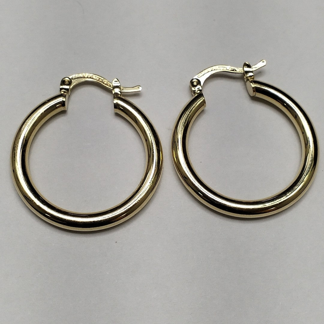 ARETES TEJIDO ARRACADAS LISAS HUECAS 14K 2.1 GR (NUEVO)