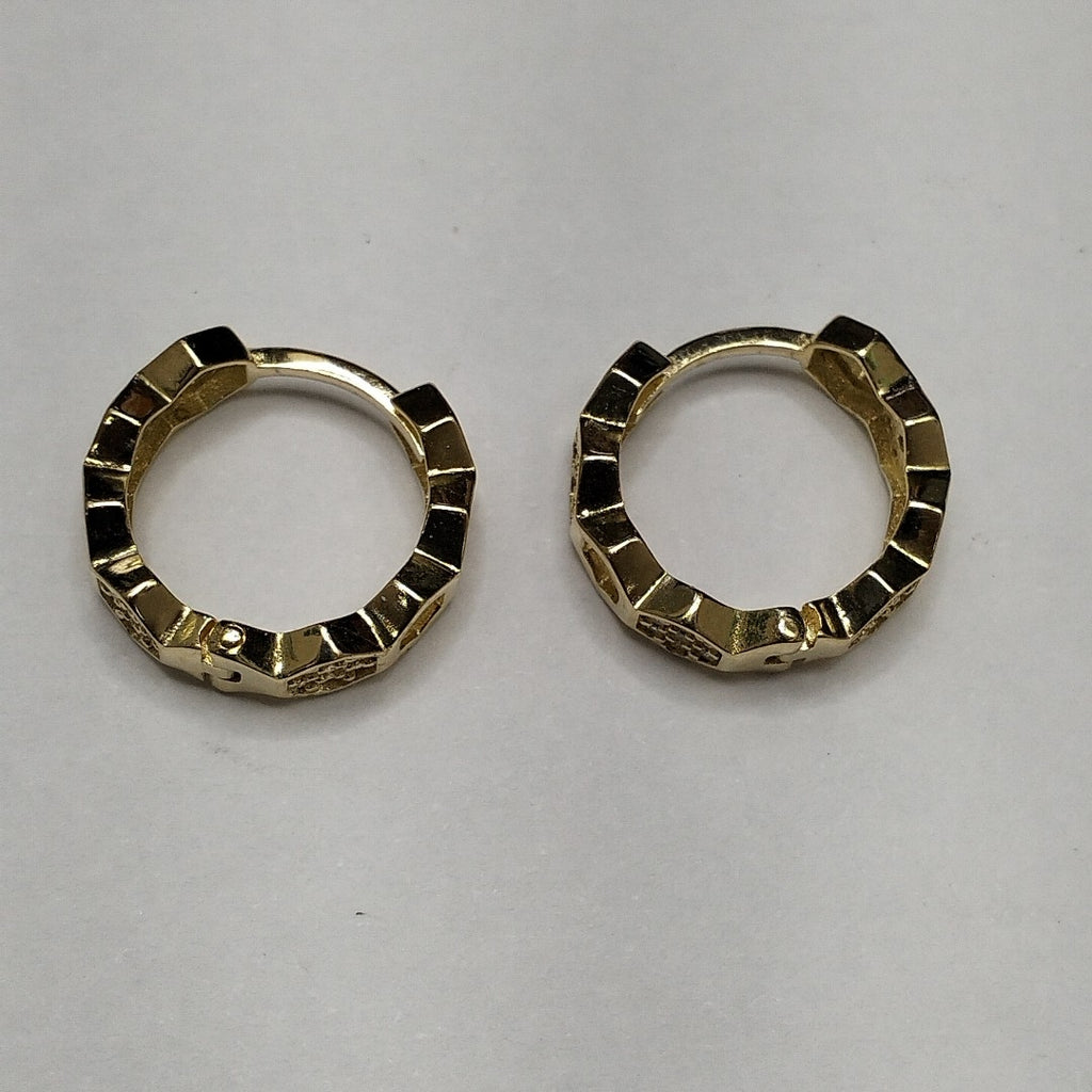 ARETES HUGGIES HEXAGONALES C CIRCONIAS 14K 2.7 GR (NUEVO)