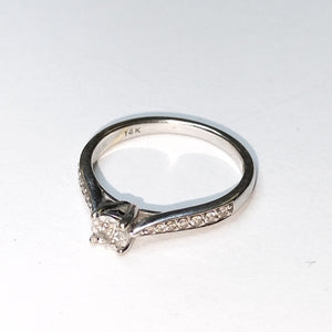 ANILLITO ORO BLANCO 14 K 2,10 GRMS (SEMINUEVO)