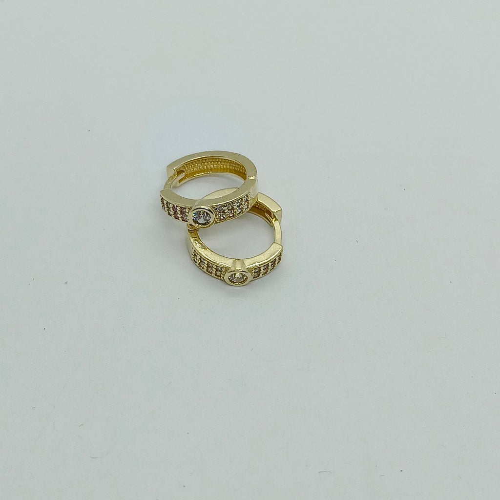 ARETES ARRACADAS C CIRCONIAS 10K 2.6 GR (NUEVO)