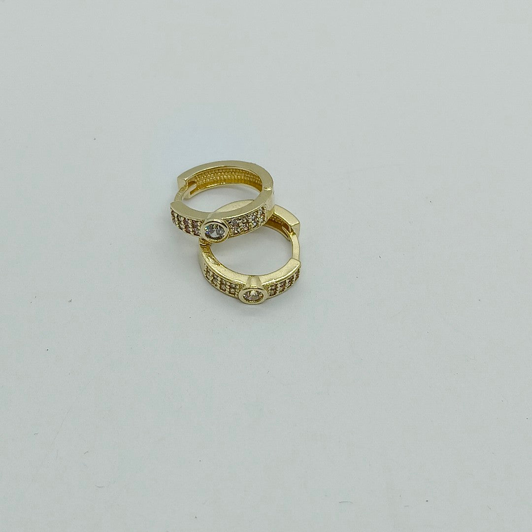 ARETES ARRACADAS C CIRCONIAS 10K 2.6 GR (NUEVO)