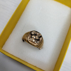 ANILLO ORO 10 K 9.6 GRMS (SEMINUEVO)