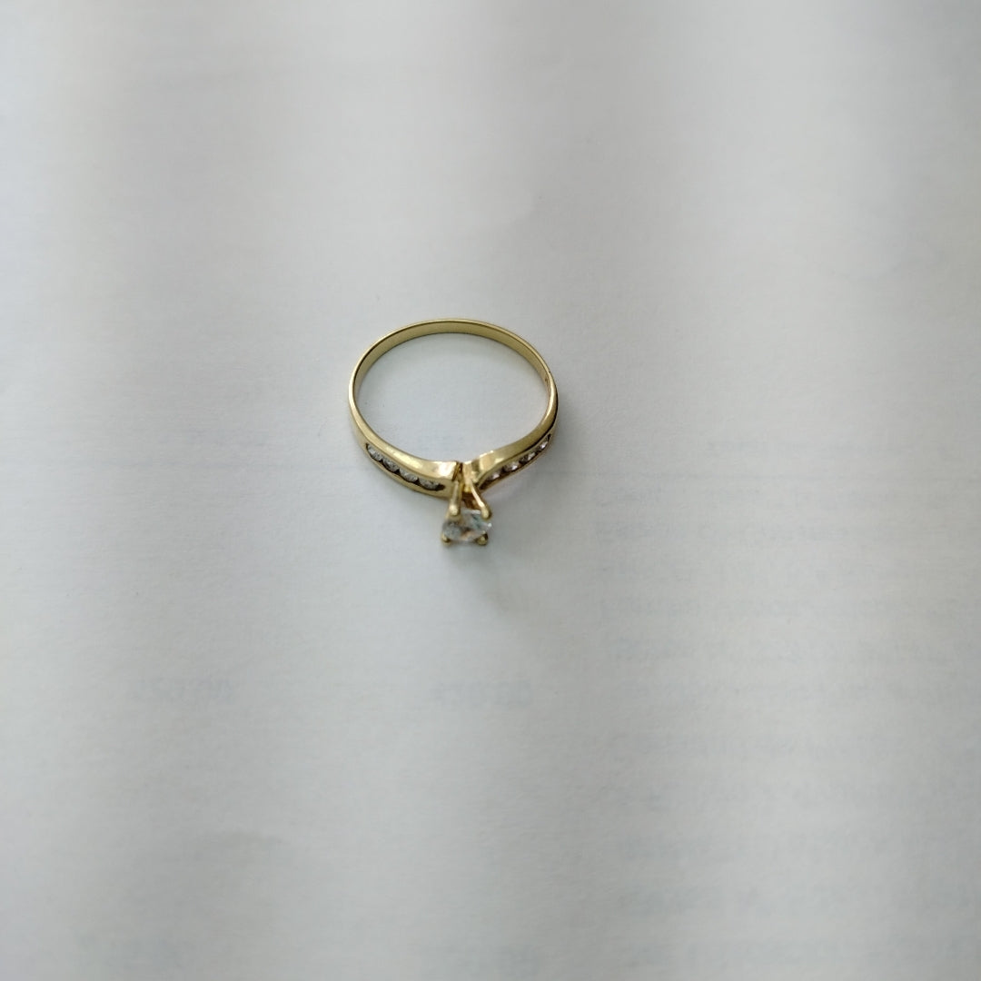 SOLITARIO ORO 14 K 1,70 GRMS (SEMINUEVO)