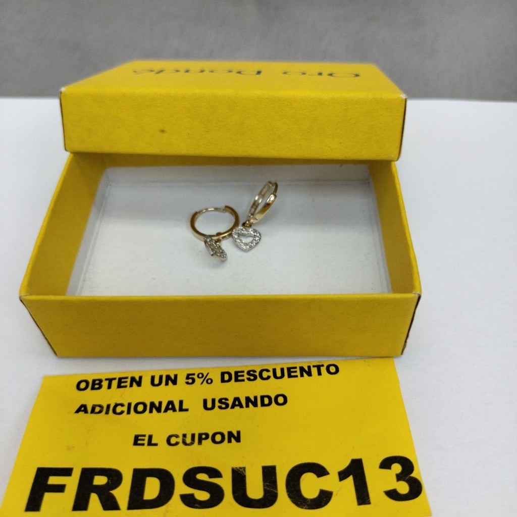 ARETES HUGGIES CON DIJE CORAZON Y CIRCONIAS 14K 2.1 GR (NUEVO)