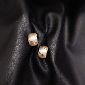 ARETES PAR ORO 10 K 1.9 GRMS (SEMINUEVO)