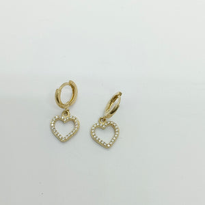 ARETES FIG CORAZON C CIRCONIAS 10K 2.6 GR (NUEVO)