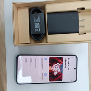 CELULAR MOTOROLA EDGE 50 NEO XT2409-2 (2024) 256 GB 8 GB RAM (SEMINUEVO)