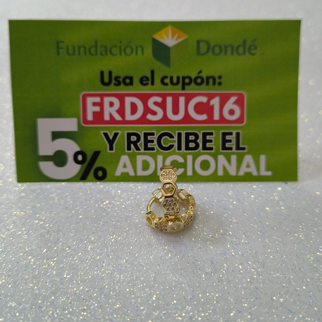 ARETES HUGGIES HEXAGONALES C CIRCONIAS 14K 2.7 GR (NUEVO)
