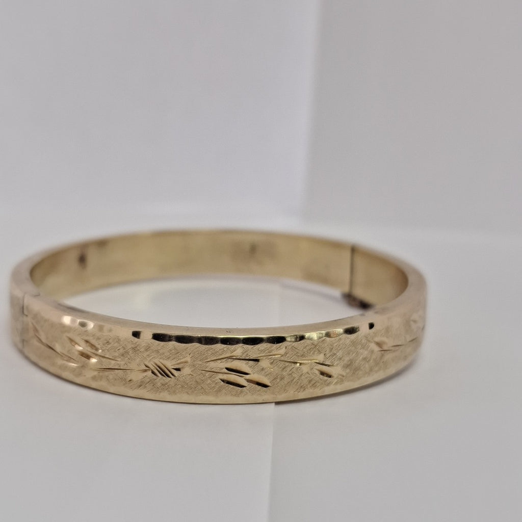 PULSERA RIGIDA ORO 14 K 23.2 GRMS (SEMINUEVO)
