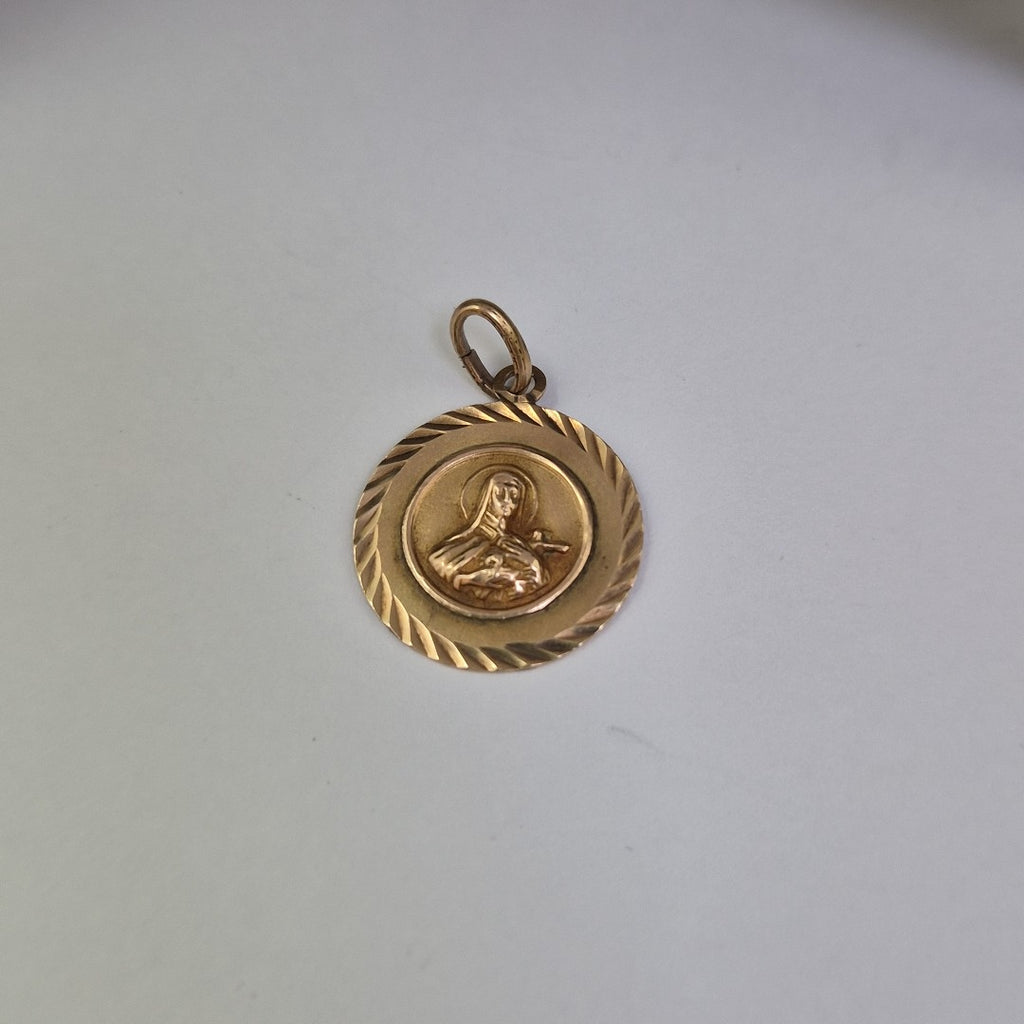 MEDALLA RELIGIOSA ORO 10 K 2,20 GRMS (SEMINUEVO)