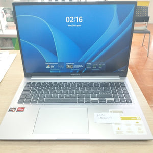 LAPTOP ASUS VIVOBOOK 16 D1605YA-MB470W (2024) 512 GB SSD 16 GB RAM (SEMINUEVO)