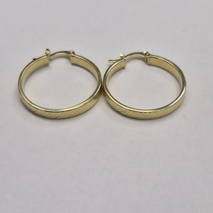 ARETES ARRACADA ASTRIADA 10K 2.3 GR (NUEVO)