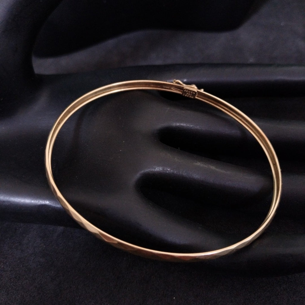 PULSERA RIGIDA ORO 10 K 3.7 GRMS (SEMINUEVO)
