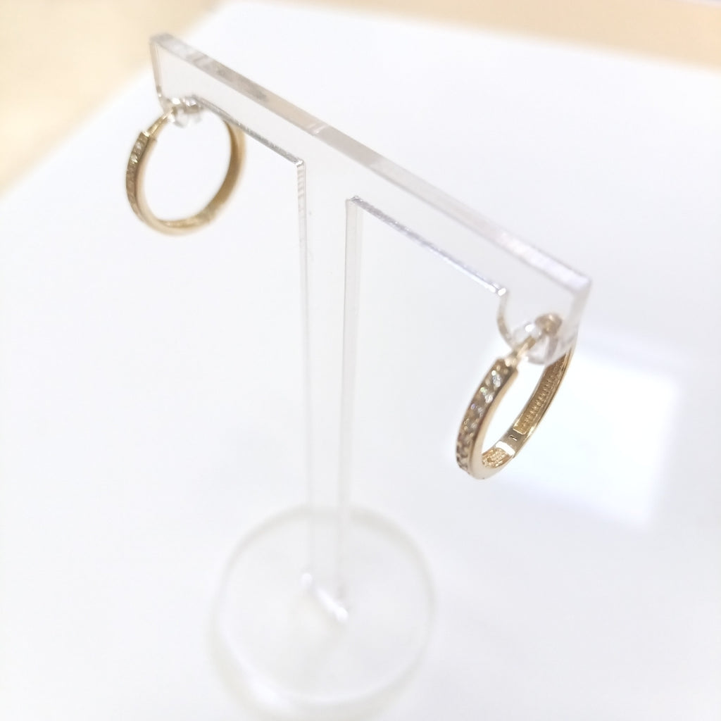 ARETES HUGGIES C CIRCONIA 14K 1.8 GR (NUEVO)