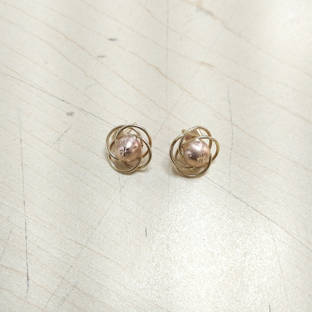 ARETES PAR ORO COMBINADO 14 K 2,00 GRMS (SEMINUEVO)