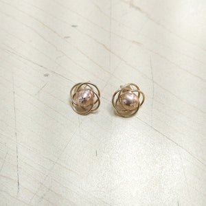 ARETES PAR ORO COMBINADO 14 K 2,00 GRMS (SEMINUEVO)