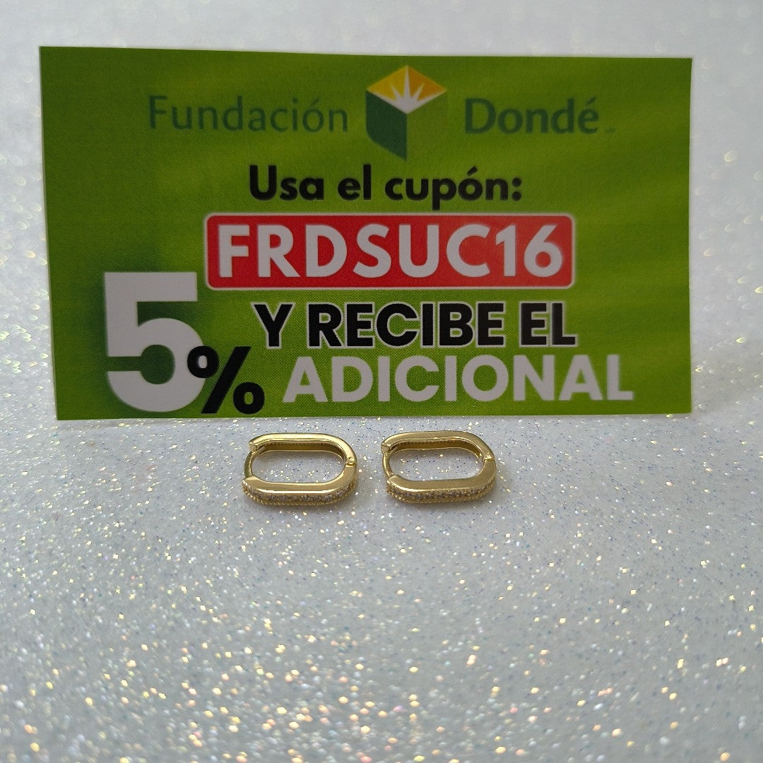 ARETES HUGGIES OVALADA C CIRCONIAS 14K 2.4 GR (NUEVO)