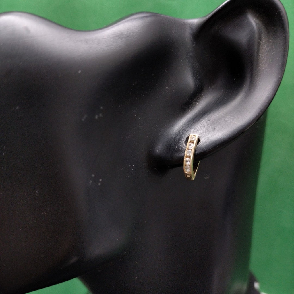 ARETES PAR ORO 10 K 0.9 GRMS (SEMINUEVO)