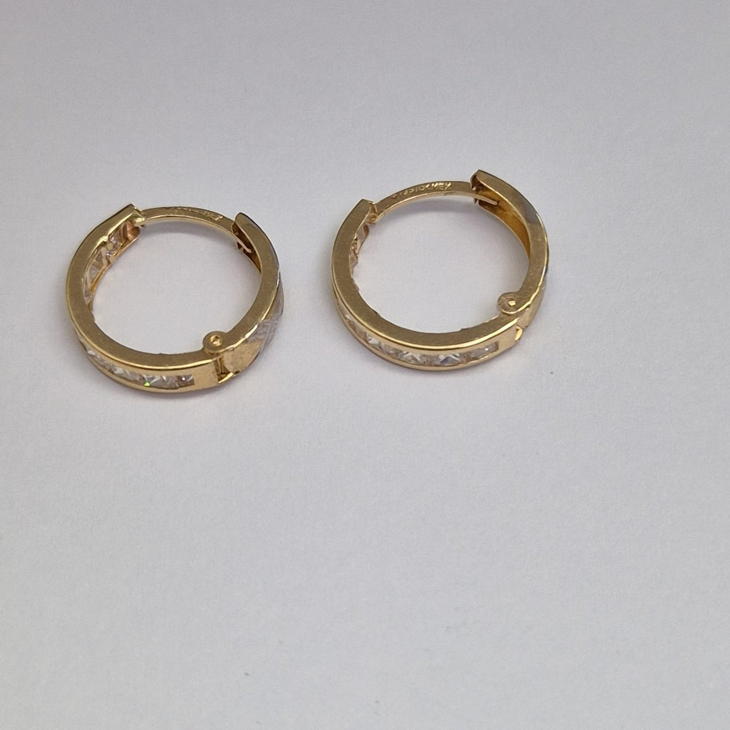 ARETES ARRACADAS C CIRCONIAS 10K 1.3 GR (NUEVO)