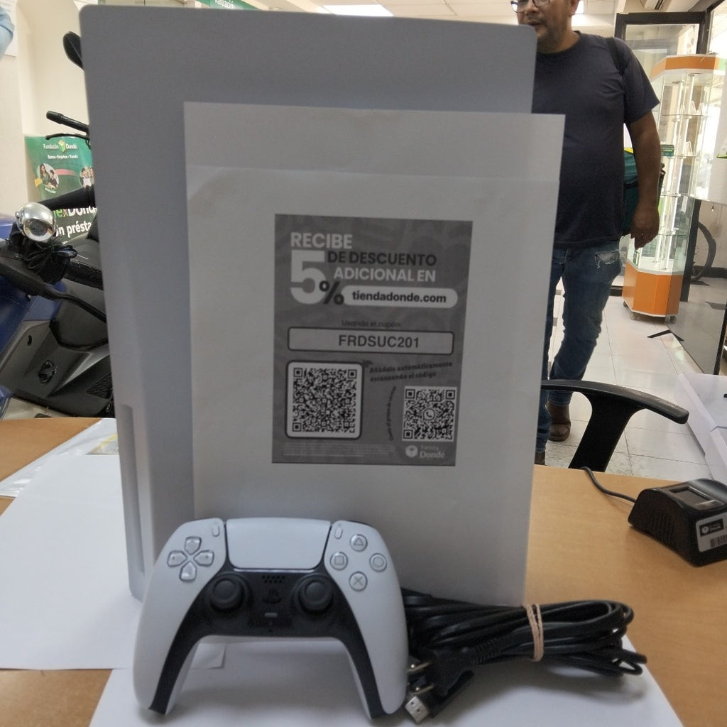 CONSOLA DE VIDEOJUEGO SONY PS5 SLIM 1 TB SSD (SEMINUEVO)