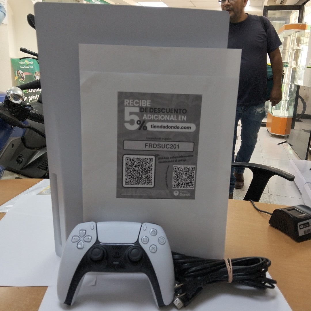 CONSOLA DE VIDEOJUEGO SONY PS5 SLIM 1 TB SSD (SEMINUEVO)