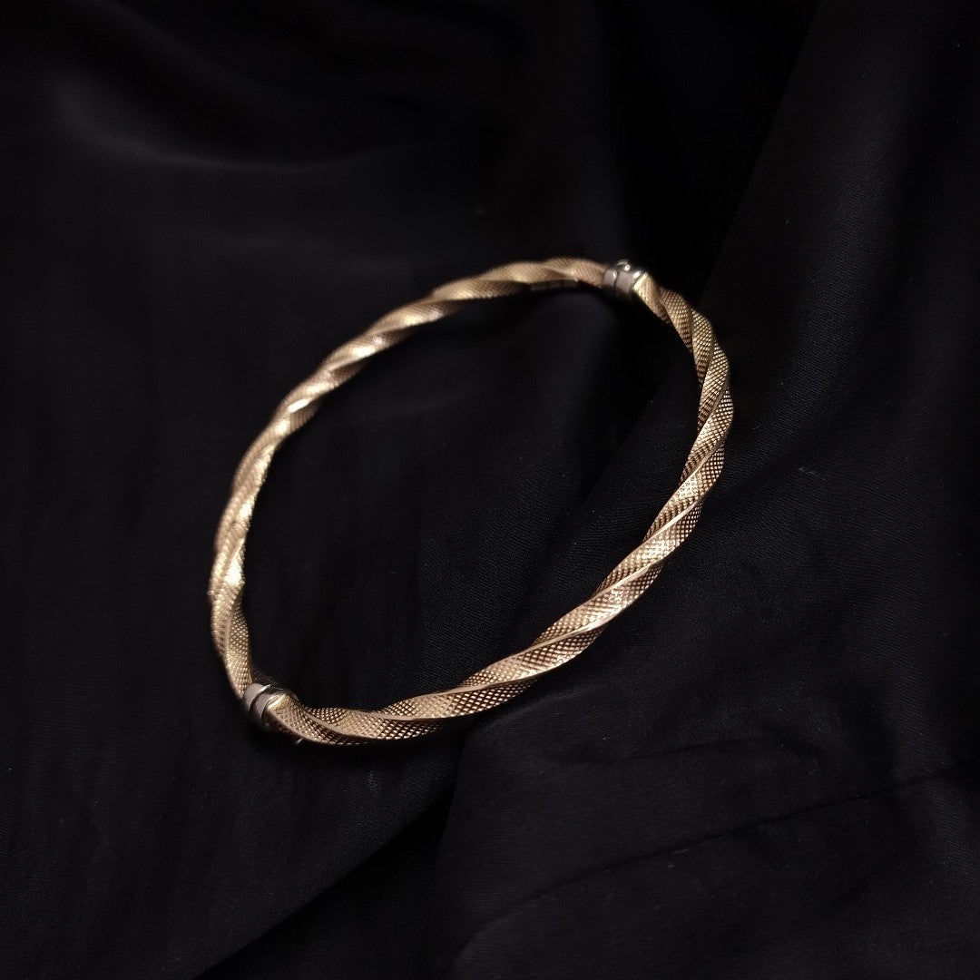 PULSERA RIGIDA ORO 14 K 4.5 GRMS (SEMINUEVO)