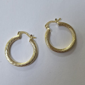 ARETES TEJIDO ARRACADAS ASTRIADAS 14K 2.8 GR (NUEVO)