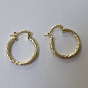 ARETES ARRACADAS LABRADAS 14K 2 GR (NUEVO)