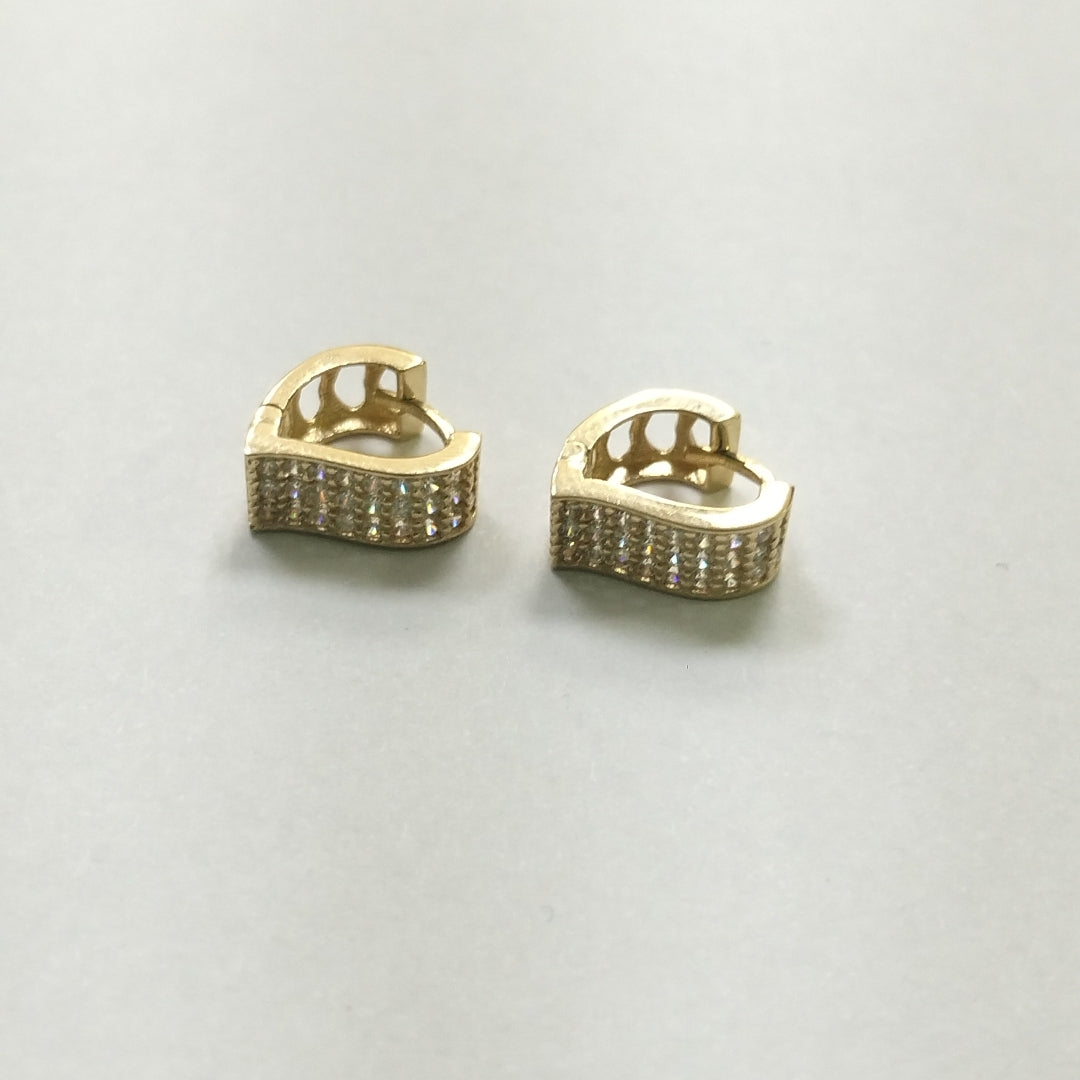 ARETES ARRACADAS CORAZON C CIRCONIAS 14K 2.1 GR (NUEVO)