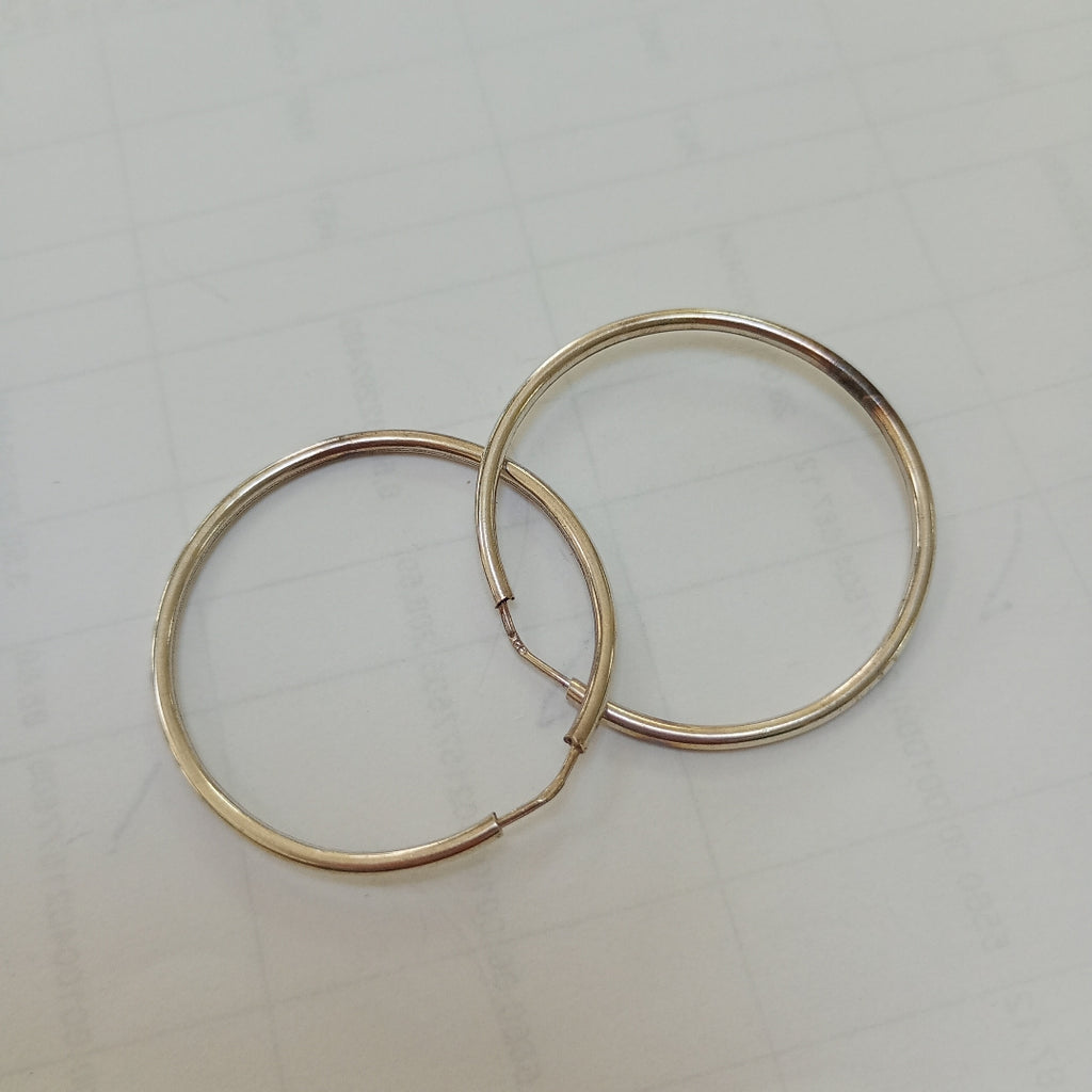 ARRACADAS PAR PLATA 2,80 GRMS (SEMINUEVO)