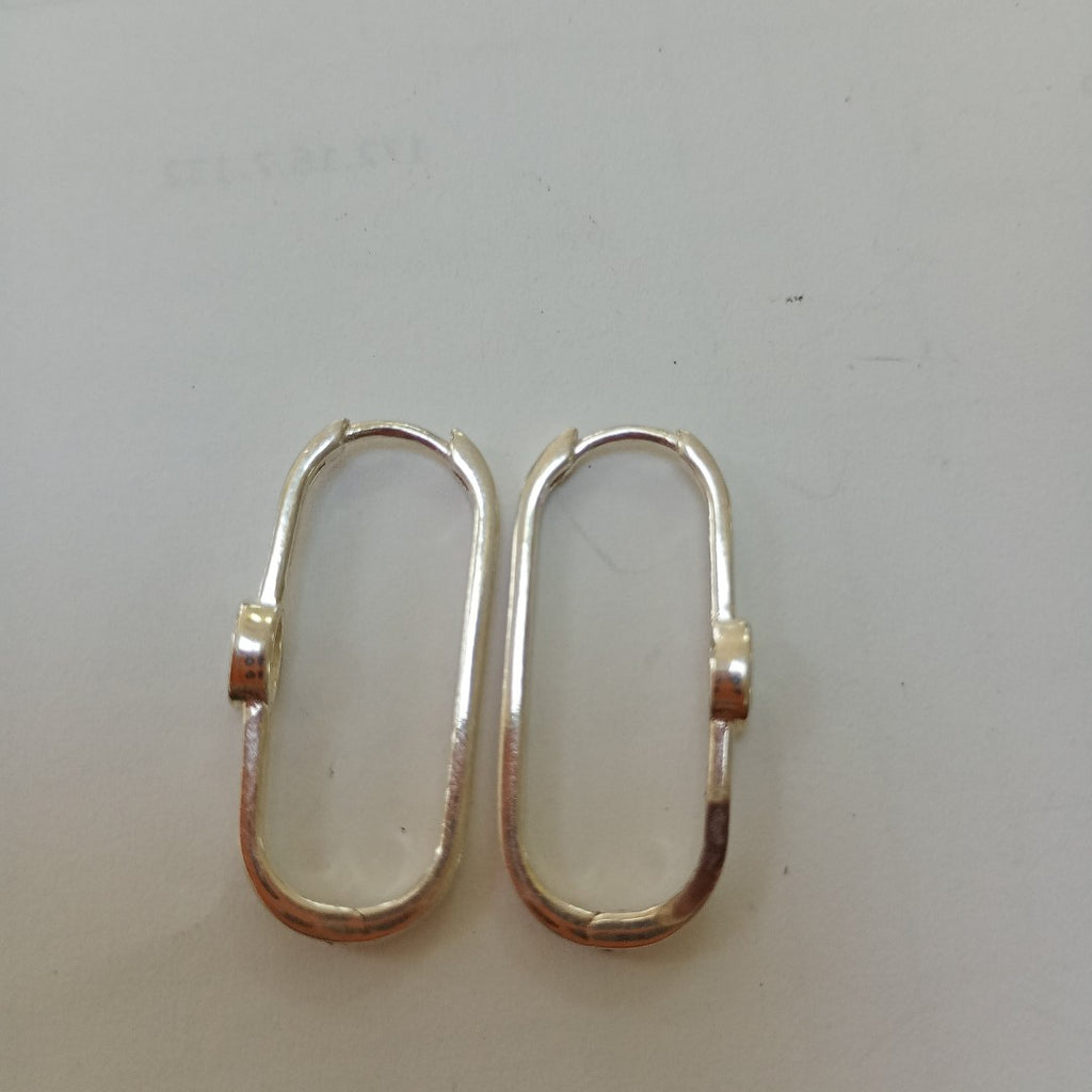 ARRACADAS PAR PLATA 3,80 GRMS (SEMINUEVO)